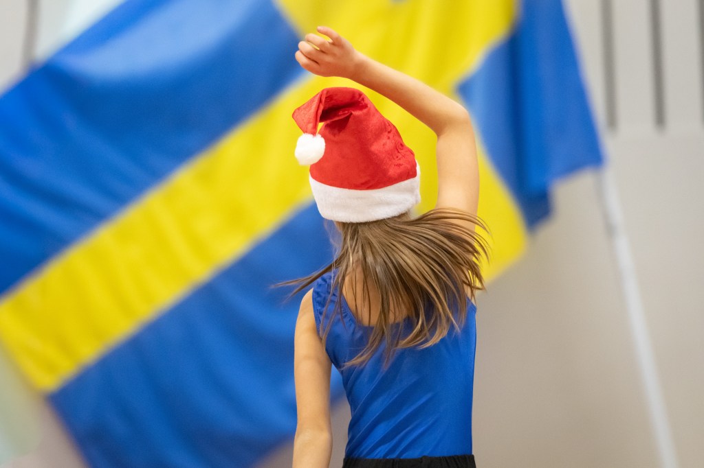 Traditionsenligt julfirande i Landala sporthall